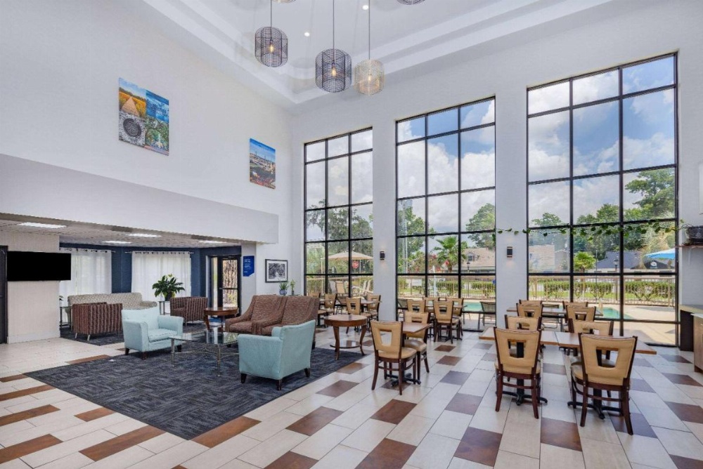 Days Inn & Suites by Wyndham Savannah Midtown Image 15